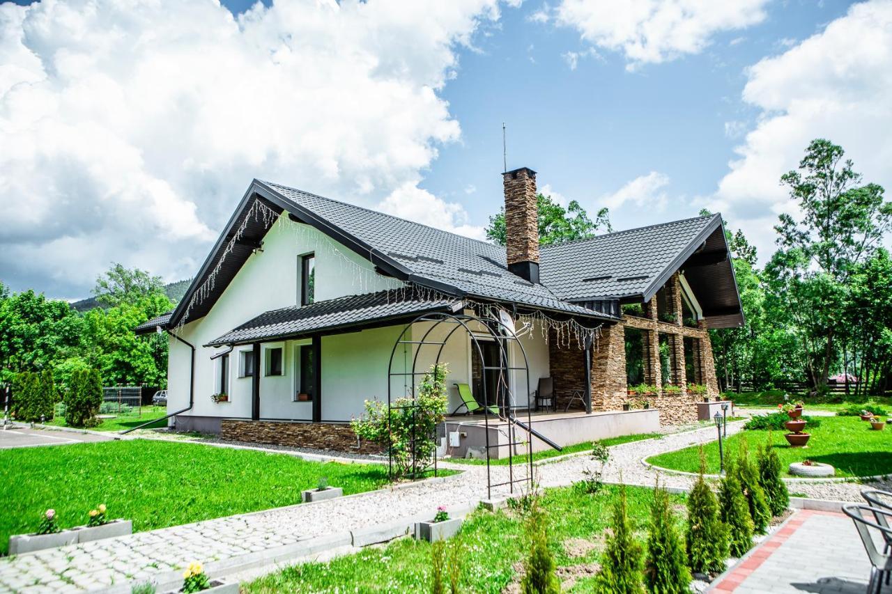Pensiunea Arc Bucovina 瓦马 外观 照片